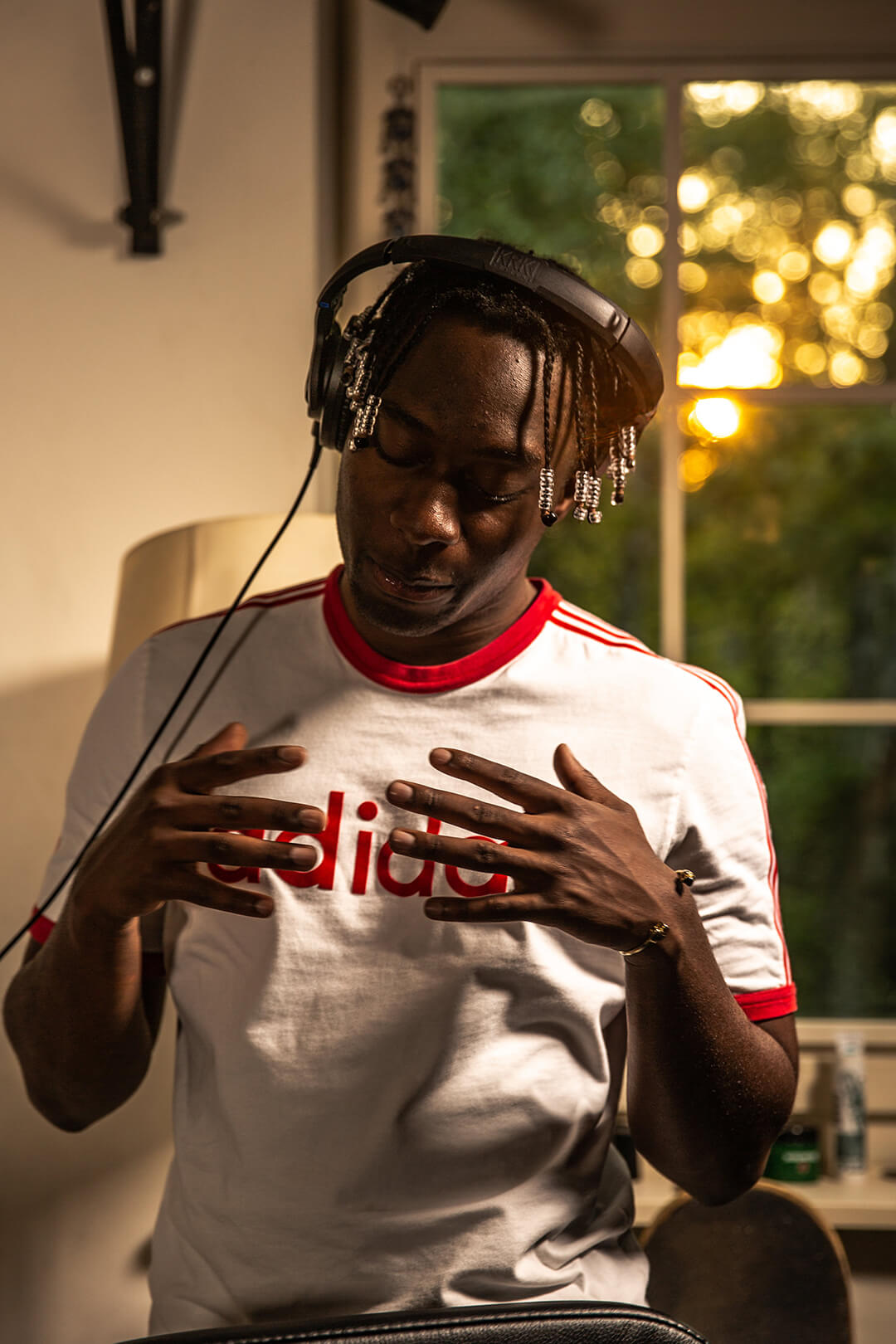 How to Maintain Dreadlocks Using a Durag and/or Bonnet: Your Guide to Locking in Style and Moisture