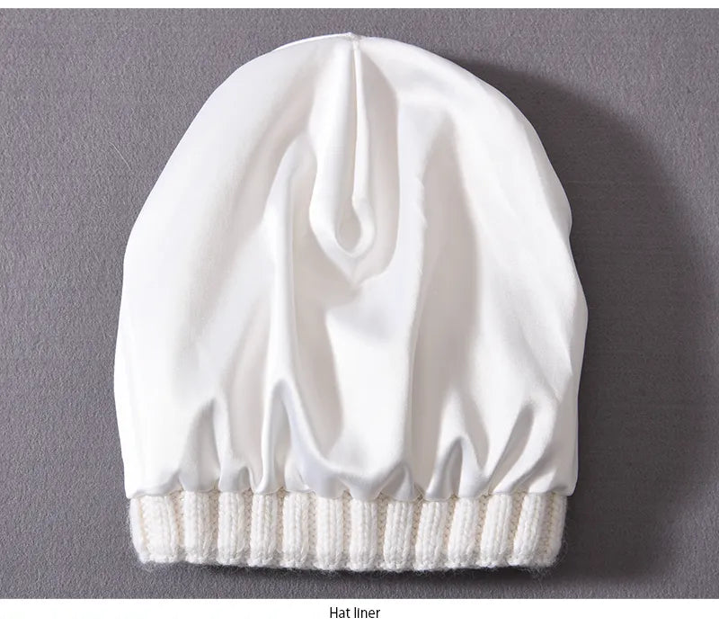 White Chunky Knitted Satin Lined Beanie