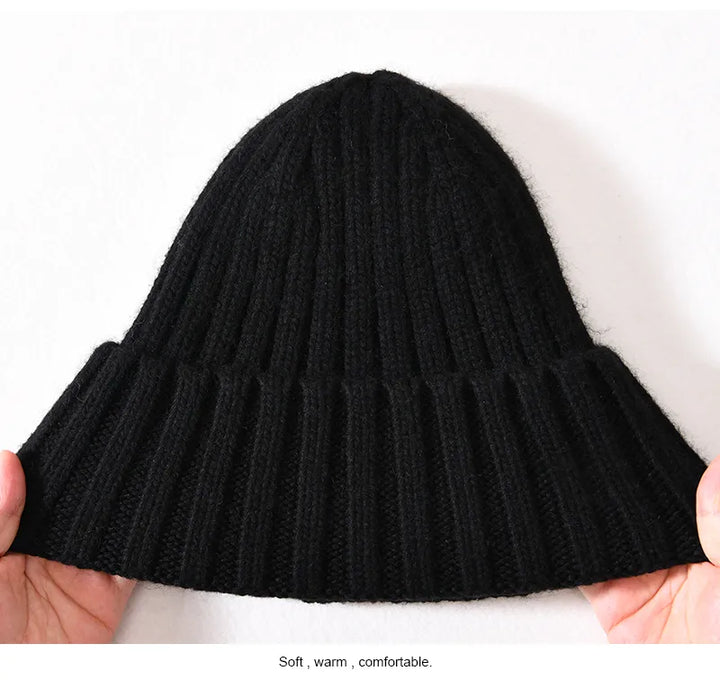 Black Chunky Knitted Satin Lined Beanie