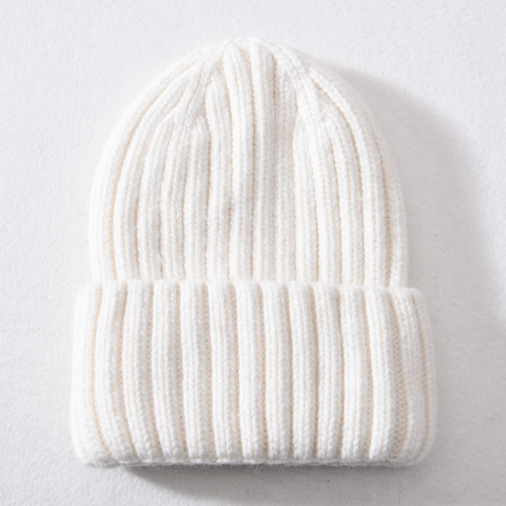 White Chunky Knitted Satin Lined Beanie